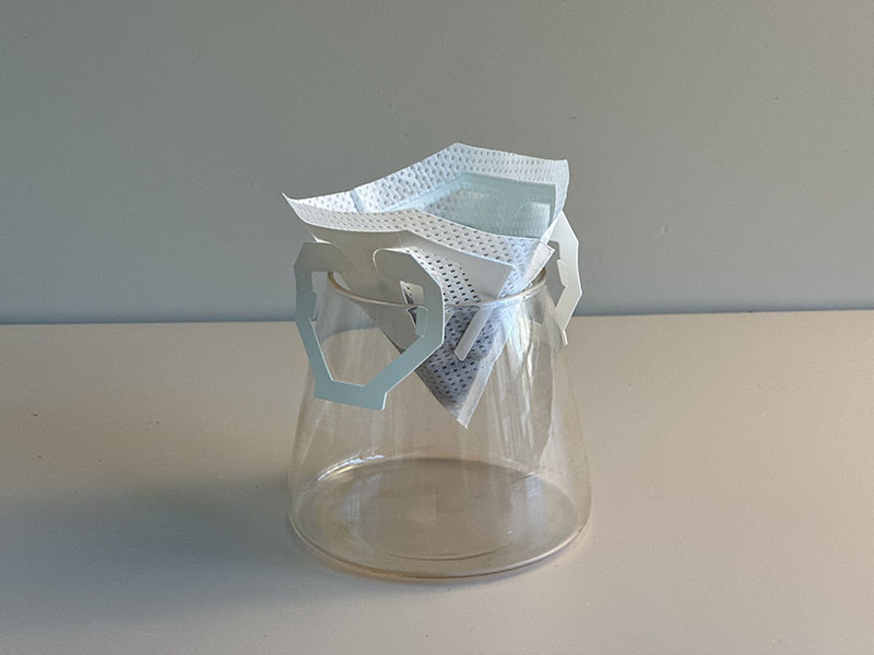 Hanging ear coffee filter-cone type