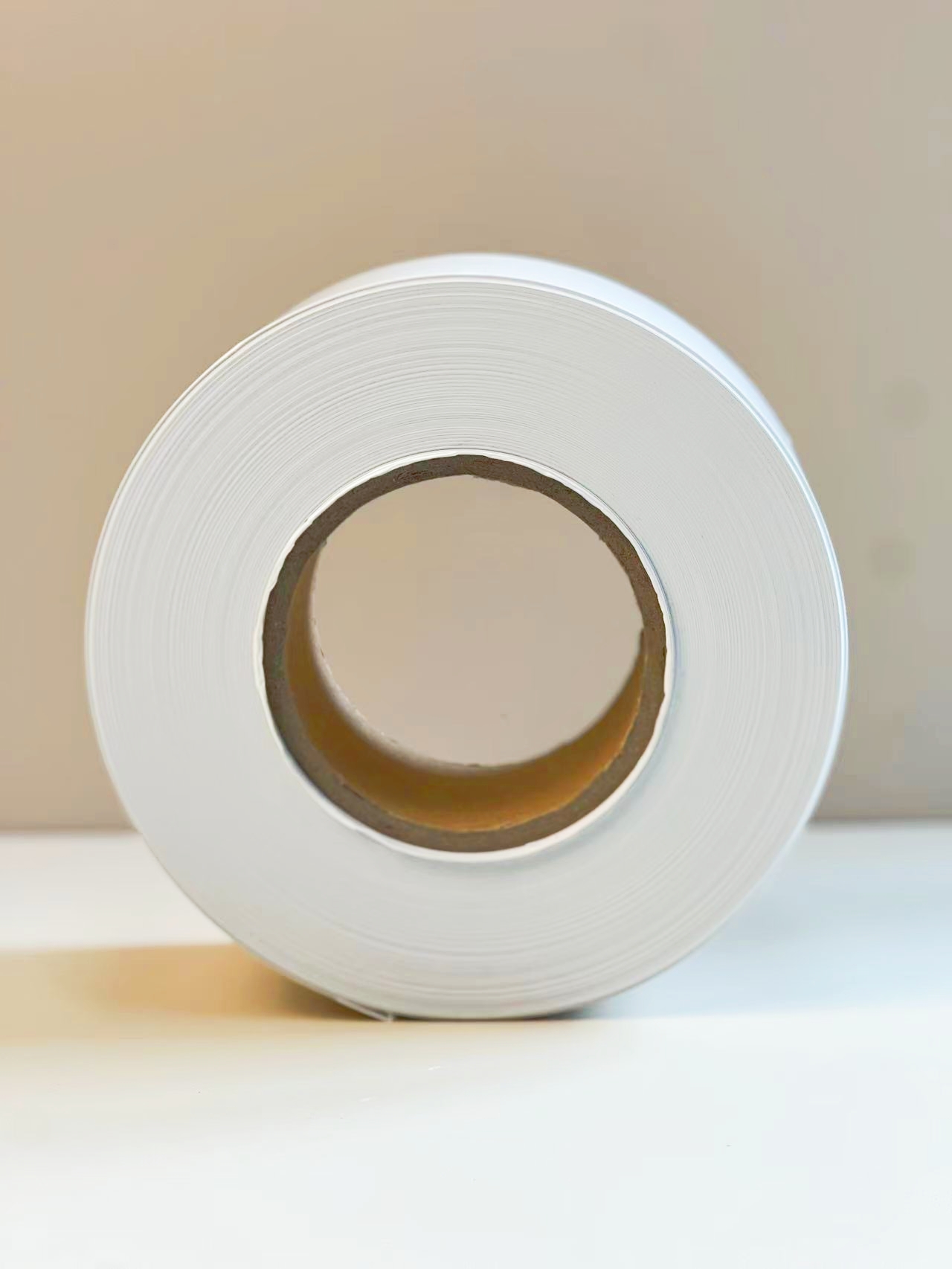The label paper roll